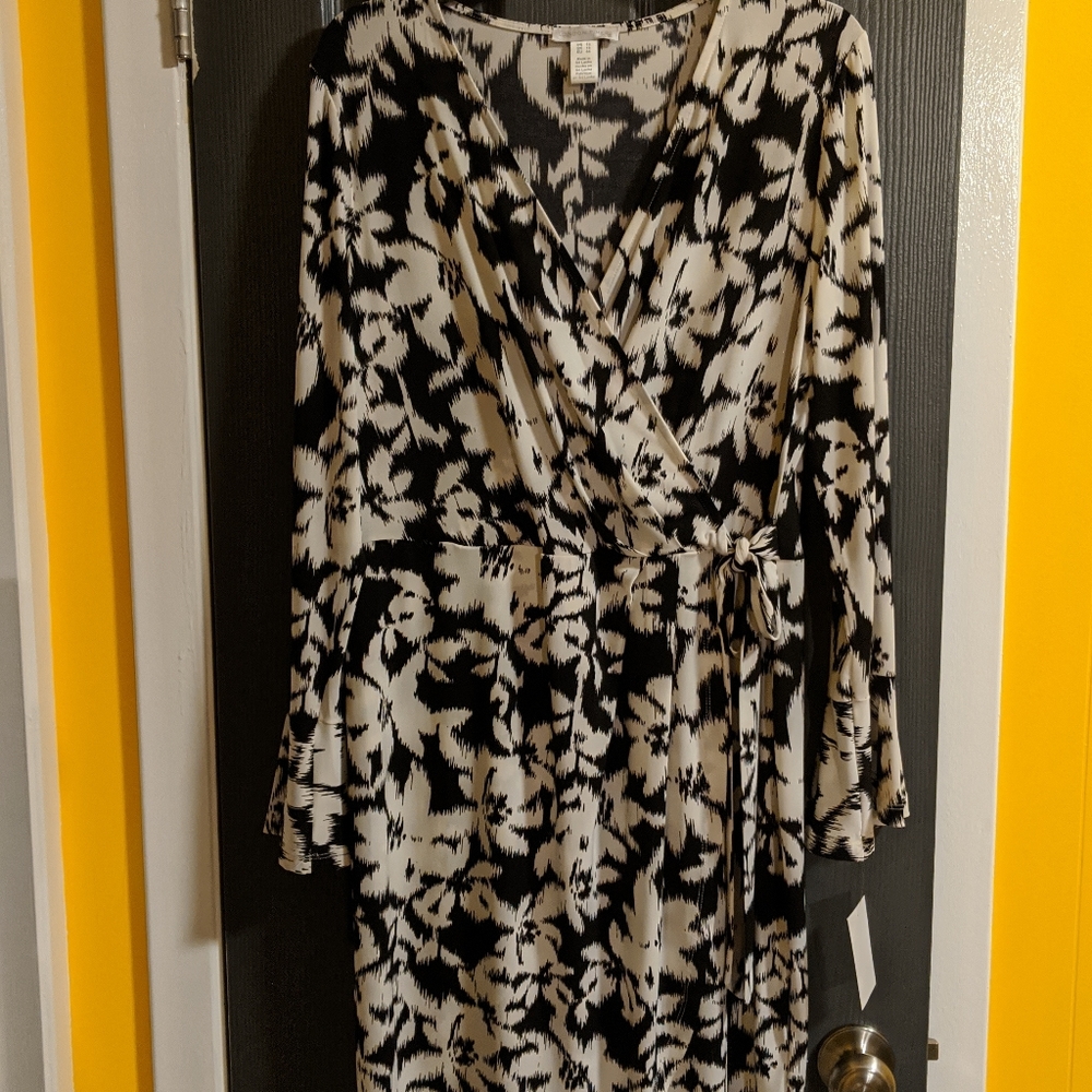 Women's dress